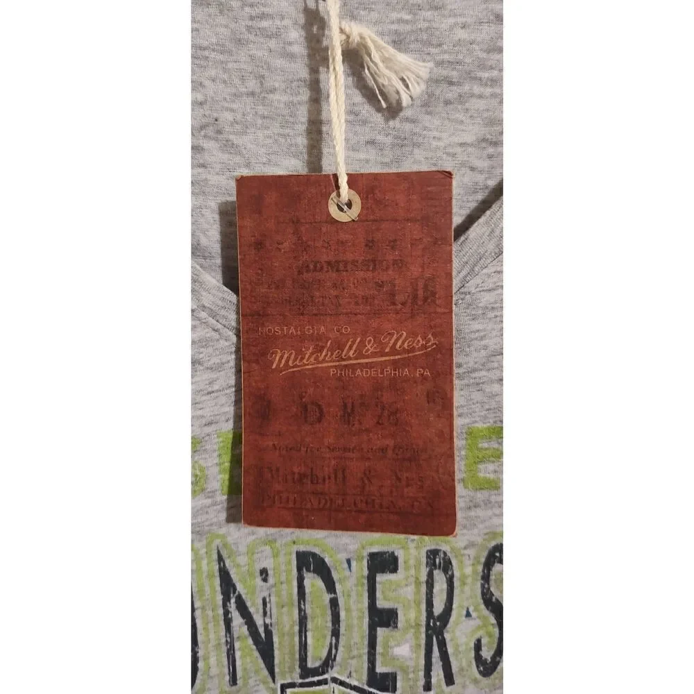 Seattle Sounders MLS FC Women's Medium V-Neck grey T-Shirt NWT Mitchell & Ness - Picture 4 of 11